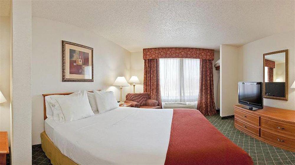 Holiday Inn Express Hotel & Suites Chickasha By Ihg Екстер'єр фото