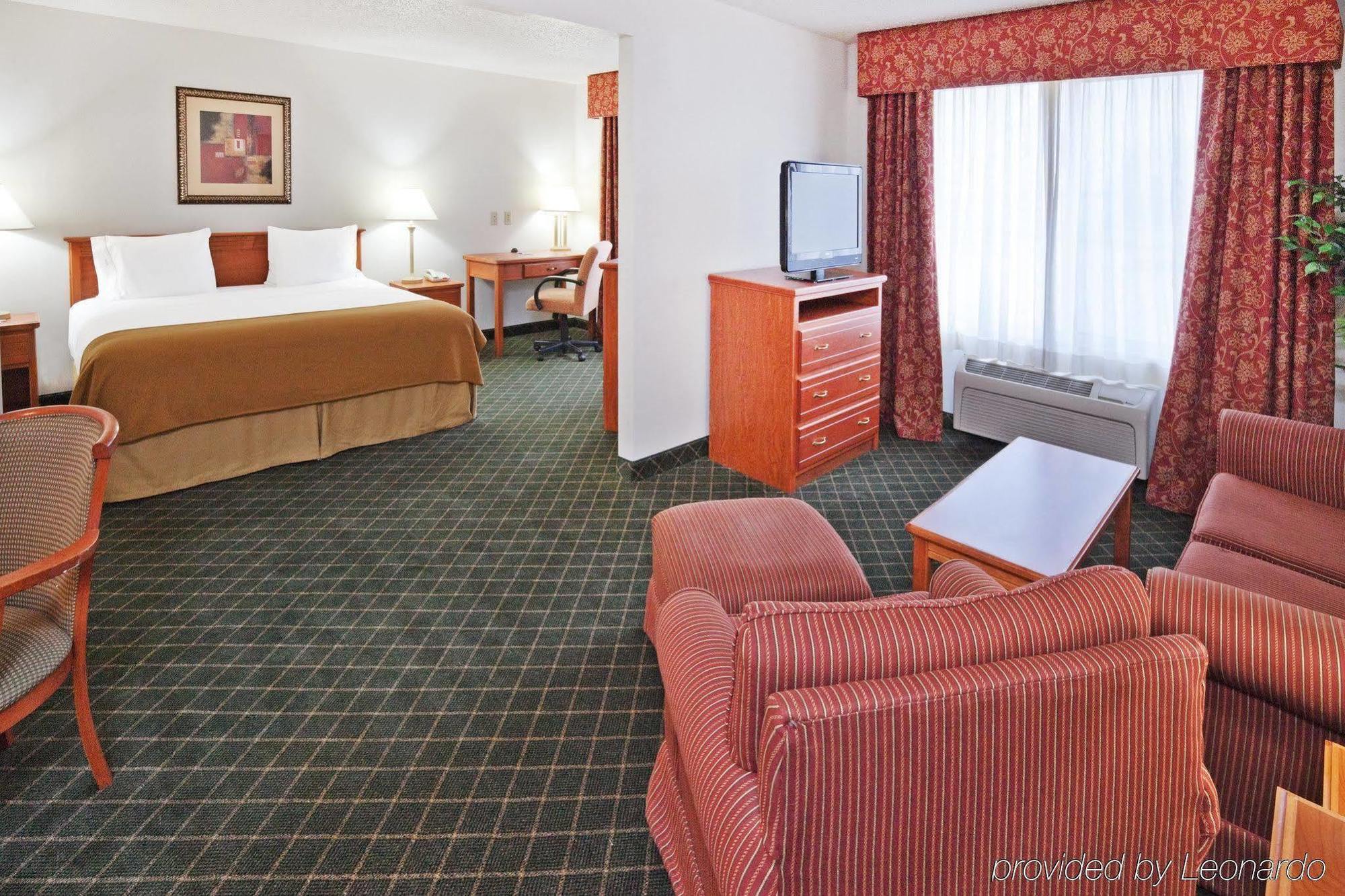 Holiday Inn Express Hotel & Suites Chickasha By Ihg Номер фото